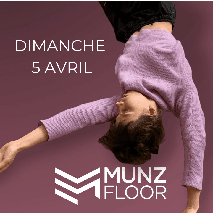 Image d'une personne effectuant un mouvement fluide de MUNZFLOOR avec un pull violet, accompagnée des informations du cours en ligne Gratuit : Dimanche à 11:00, coach certifié Nicolas Luc Levé